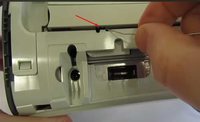 Cómo arreglar la bandeja de disco de Xbox 360 que no se abre (2024) 3 Cómo arreglar la bandeja de disco de Xbox 360 que no se abre