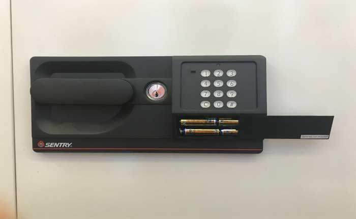 Cómo arreglar Sentry Safe que no se abre (2024) 1 La caja fuerte Sentry no se abre
